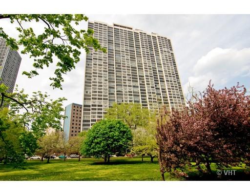 Chicago Real Estate - Featured Property